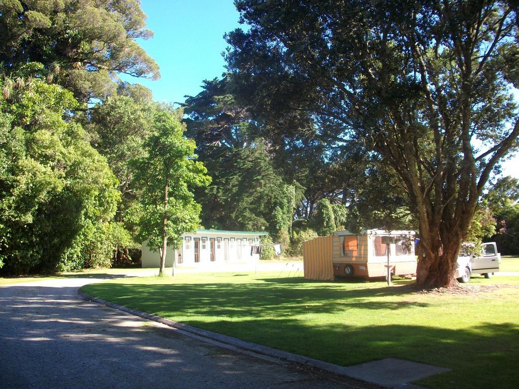 Karamea Holiday Park Exterior foto